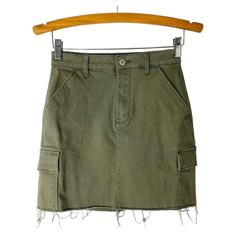 Hollister green cargo stretchy mini high waisted skirt 0